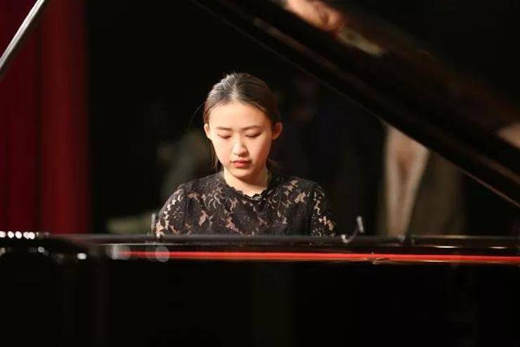 曼妙琴音，倾诉真挚的心声|2017新宝GG亚洲音乐奖学金综合师范类院系全国汇报音乐会（第二。┰猜淠