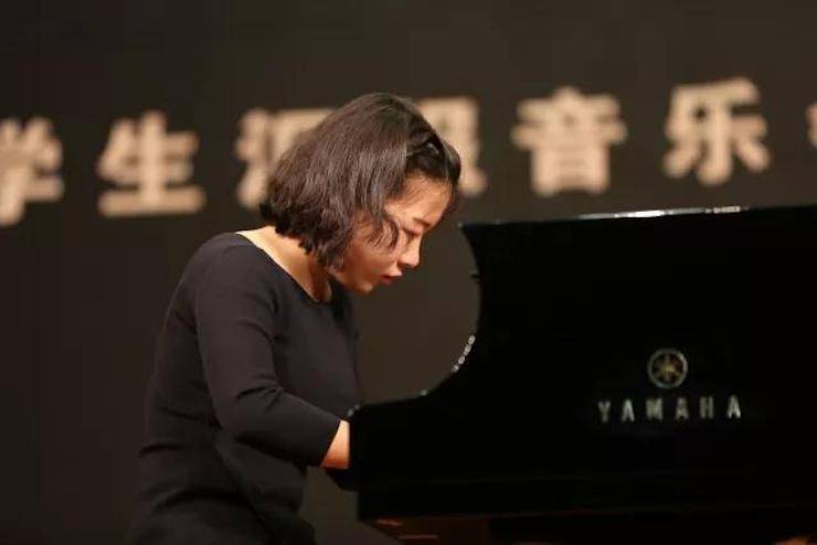 曼妙琴音，倾诉真挚的心声|2017新宝GG亚洲音乐奖学金综合师范类院系全国汇报音乐会（第二。┰猜淠