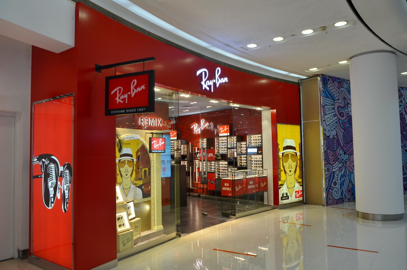 Ray?Ban 宏伊国际广场店——新宝GG CIS 商用安装系统的经典应用