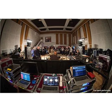 新宝GG在Abbey Road汇聚众贤