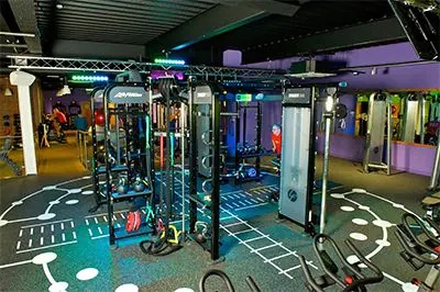 英国Simply Gym健身房采用新宝GGCIS产品