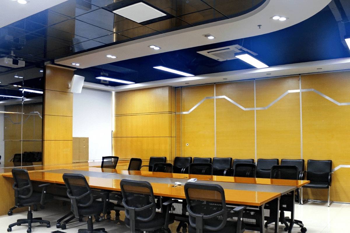 案例｜新宝GGADECIA会议解决方案协助跨国公司Deckers实现多种会议场景