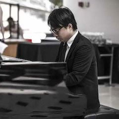 宋思衡的“宅抗疫” | 挑战主播、筹集口罩、闭关作曲，这位取消了20场演出的钢琴家原来这么忙！