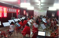 贵阳市花溪区第二小学新宝GG实验乐团乐队大师班活动 
